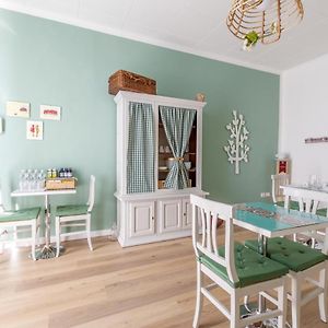 Dama Bed & Breakfast